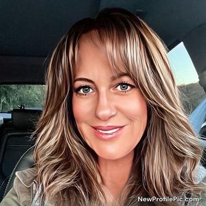 Meet your Posher, Noelle